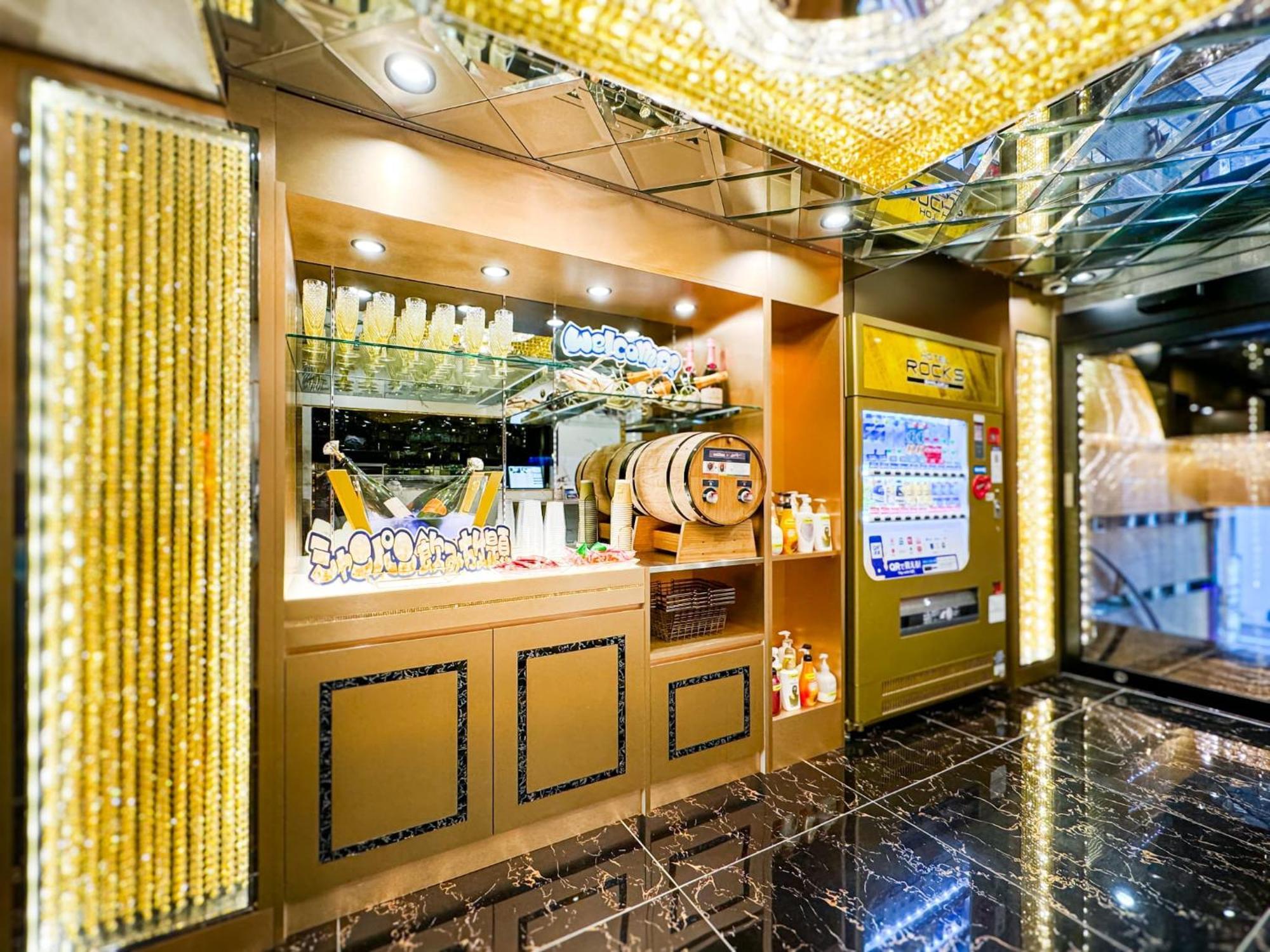 Hotel Rocks โตเกียว ภายนอก รูปภาพ